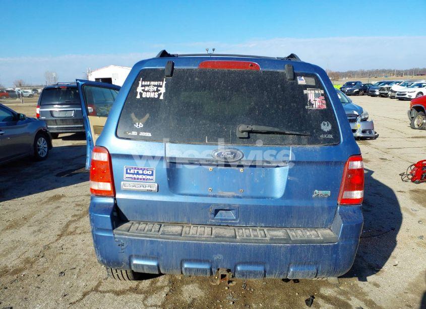 Photo 16 of 2010 Ford Escape XLT (VIN 1FMCU0DG6AKA02801)