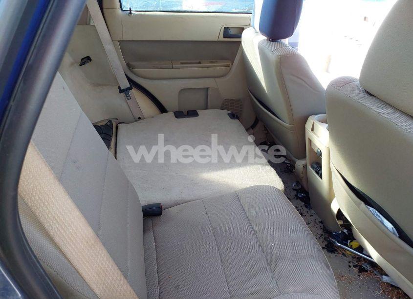 Photo 8 of 2010 Ford Escape XLT (VIN 1FMCU0DG6AKA02801)