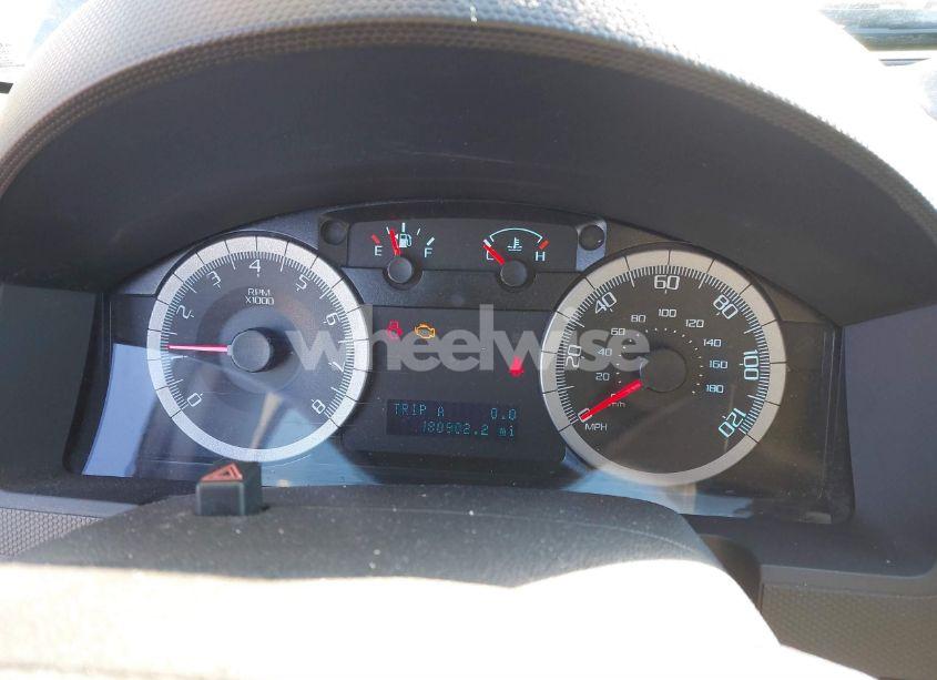 Photo 7 of 2010 Ford Escape XLT (VIN 1FMCU0DG6AKA12616)