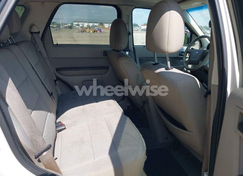 Photo 8 of 2011 Ford Escape XLT (VIN 1FMCU0DG6BKA32754)