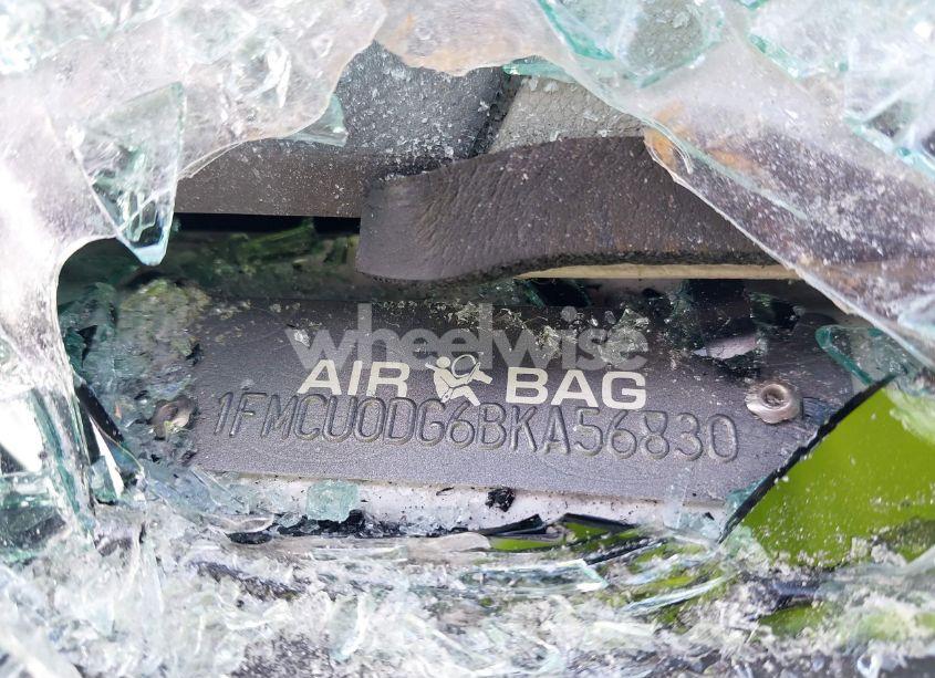 Photo 9 of 2011 Ford Escape XLT (VIN 1FMCU0DG6BKA56830)