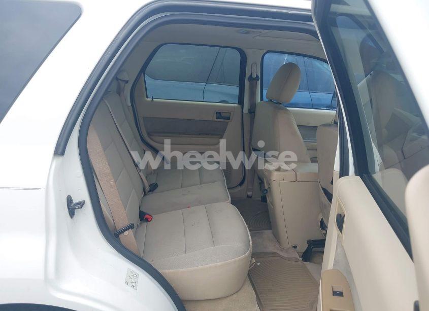 Photo 8 of 2011 Ford Escape XLT (VIN 1FMCU0DG6BKA86863)