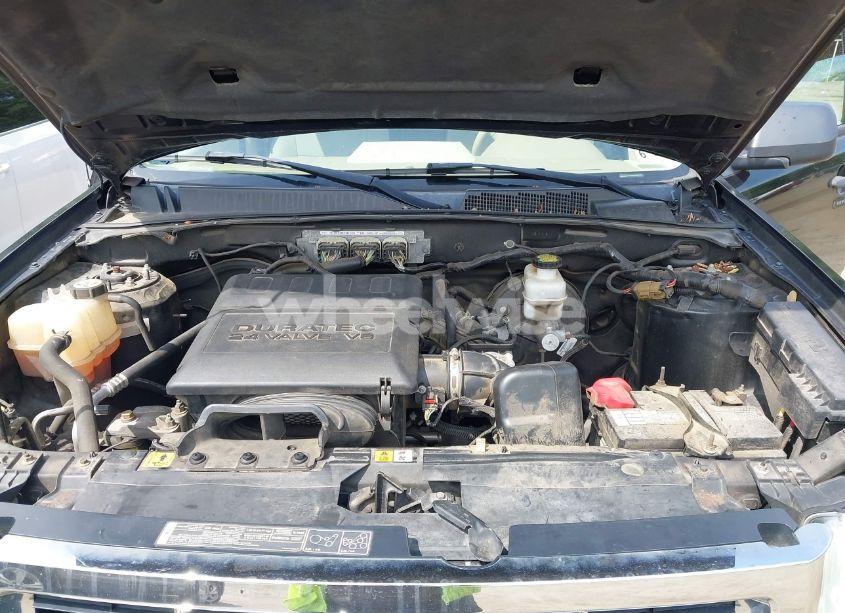 Photo 10 of 2011 Ford Escape XLT (VIN 1FMCU0DG6BKB19733)