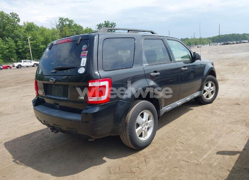 Photo 4 of 2011 Ford Escape XLT (VIN 1FMCU0DG6BKB19733)