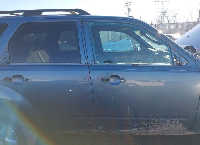 Photo 14 of 2011 Ford Escape XLT (VIN 1FMCU0DG6BKB89586)