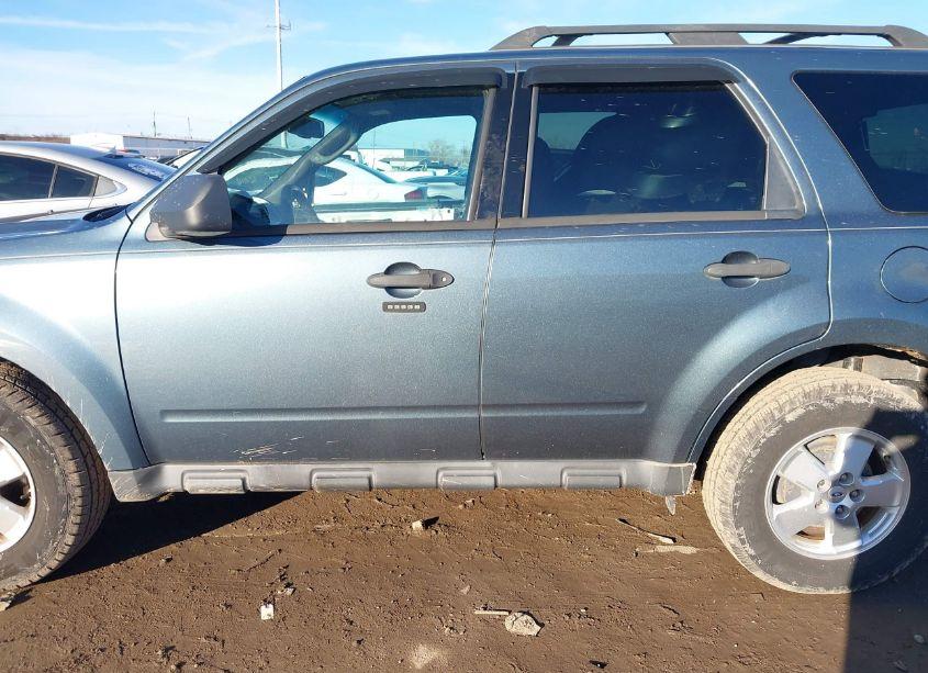 Photo 15 of 2011 Ford Escape XLT (VIN 1FMCU0DG6BKB89586)