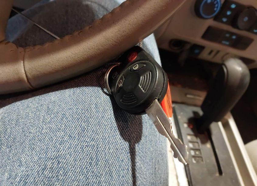 Photo 11 of 2011 Ford Escape XLT (VIN 1FMCU0DG6BKC21761)