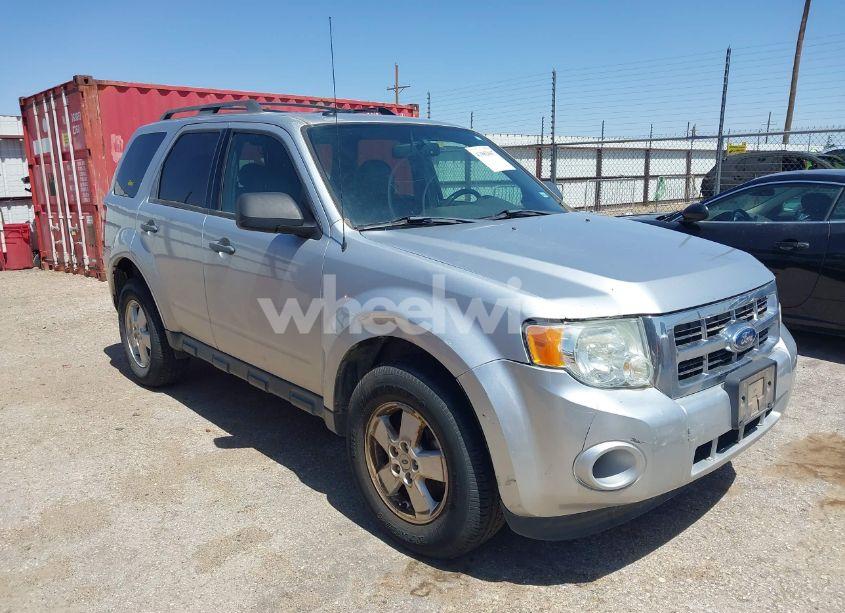 2012 Ford Escape XLT (VIN 1FMCU0DG6CKA75315) main photo