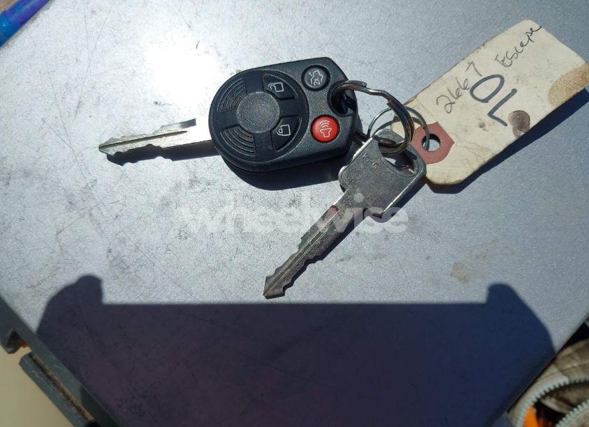 Photo 11 of 2012 Ford Escape XLT (VIN 1FMCU0DG6CKA75315)