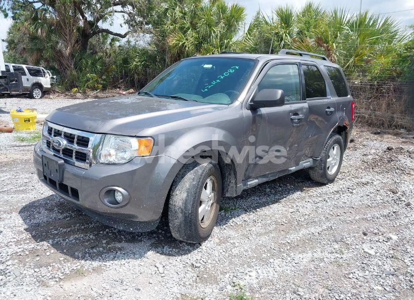 Photo 2 of 2012 Ford Escape XLT (VIN 1FMCU0DG6CKB16512)