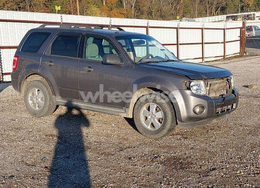 2012 Ford Escape XLT (VIN 1FMCU0DG6CKC13483) main photo