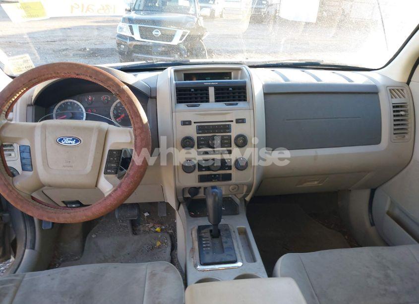 Photo 16 of 2012 Ford Escape XLT (VIN 1FMCU0DG6CKC13483)