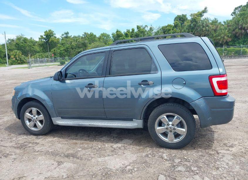 Photo 14 of 2010 Ford Escape XLT (VIN 1FMCU0DG7AKB62105)