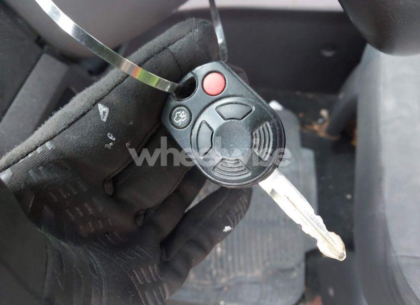 Photo 11 of 2010 Ford Escape XLT (VIN 1FMCU0DG7AKB62637)