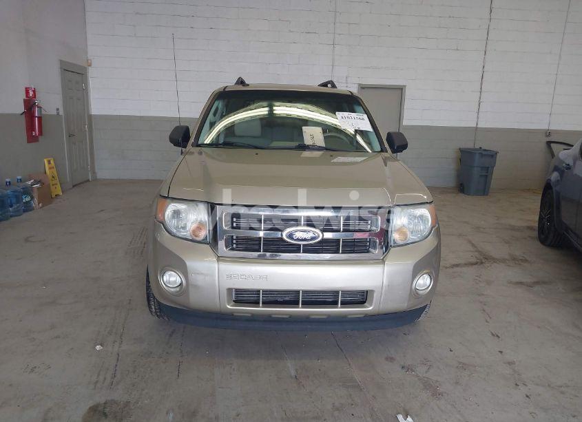 Photo 12 of 2010 Ford Escape XLT (VIN 1FMCU0DG7AKC63600)