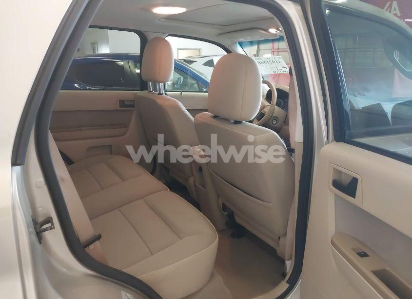 Photo 8 of 2010 Ford Escape XLT (VIN 1FMCU0DG7AKC63600)