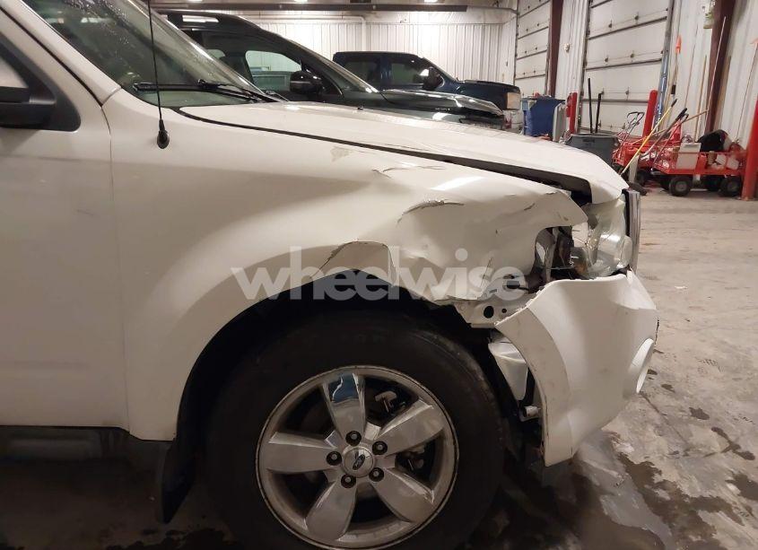 Photo 17 of 2010 Ford Escape XLT (VIN 1FMCU0DG7AKC65878)