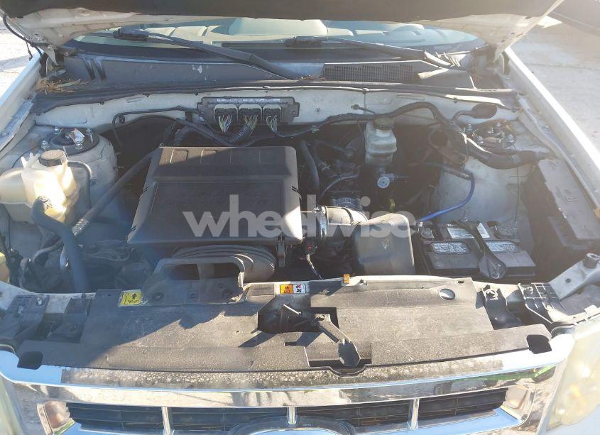 Photo 10 of 2010 Ford Escape XLT (VIN 1FMCU0DG7AKC90134)