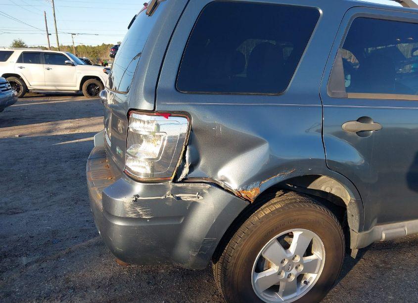 Photo 6 of 2010 Ford Escape XLT (VIN 1FMCU0DG7AKD32284)