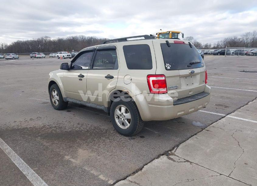 Photo 3 of 2011 Ford Escape XLT AUTOMATIC (VIN 1FMCU0DG7BKB86809)