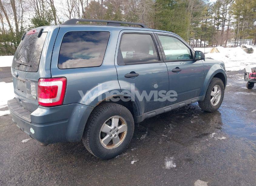 Photo 4 of 2011 Ford Escape XLT (VIN 1FMCU0DG7BKB94389)