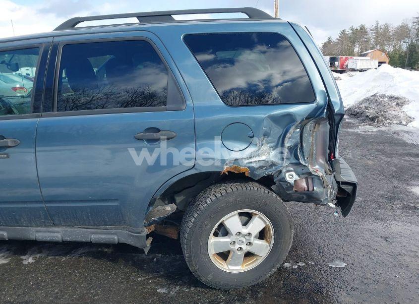 Photo 6 of 2011 Ford Escape XLT (VIN 1FMCU0DG7BKB94389)