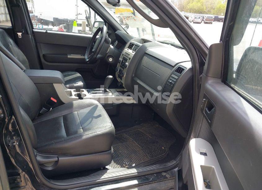 Photo 5 of 2011 Ford Escape XLT AUTOMATIC (VIN 1FMCU0DG7BKC27164)