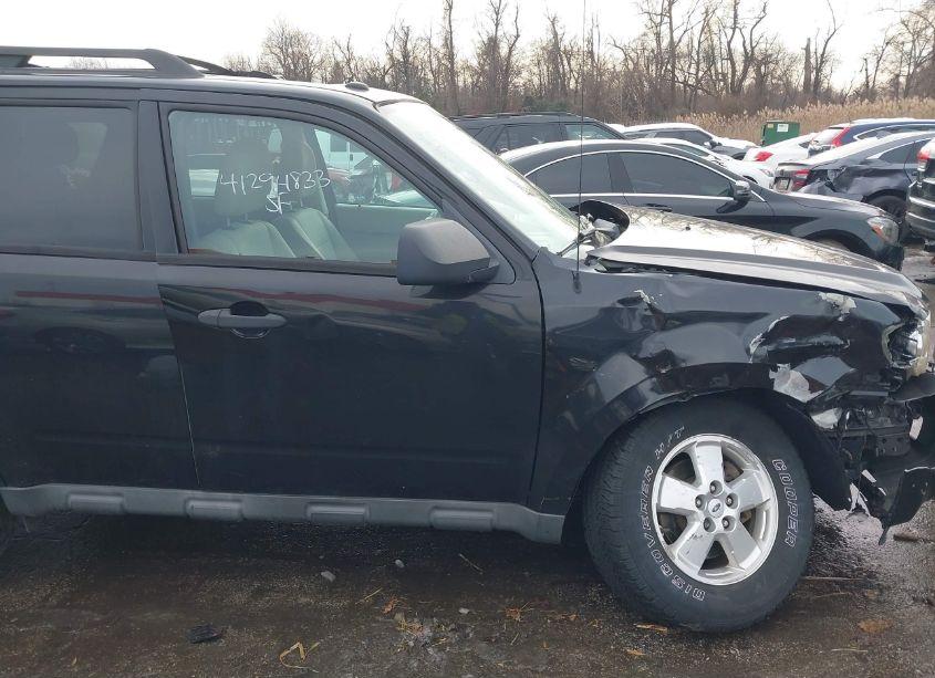 Photo 18 of 2011 Ford Escape XLT (VIN 1FMCU0DG7BKC27553)