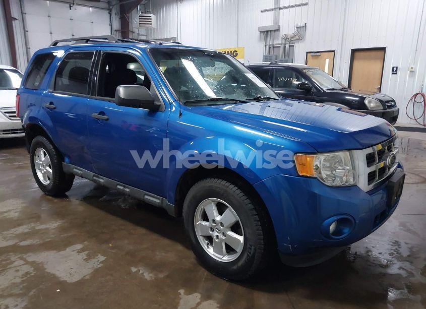 2012 Ford Escape XLT (VIN 1FMCU0DG7CKA49760) main photo