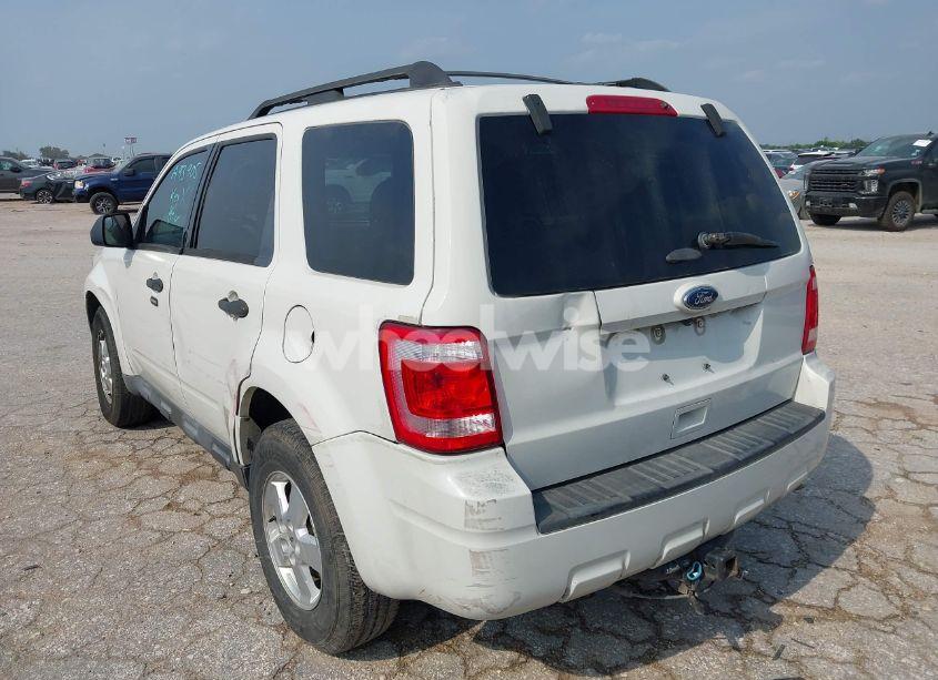 Photo 3 of 2012 Ford Escape XLT (VIN 1FMCU0DG7CKA93905)