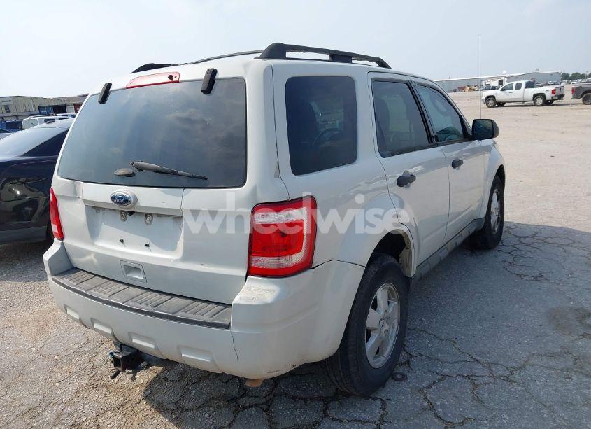 Photo 4 of 2012 Ford Escape XLT (VIN 1FMCU0DG7CKA93905)