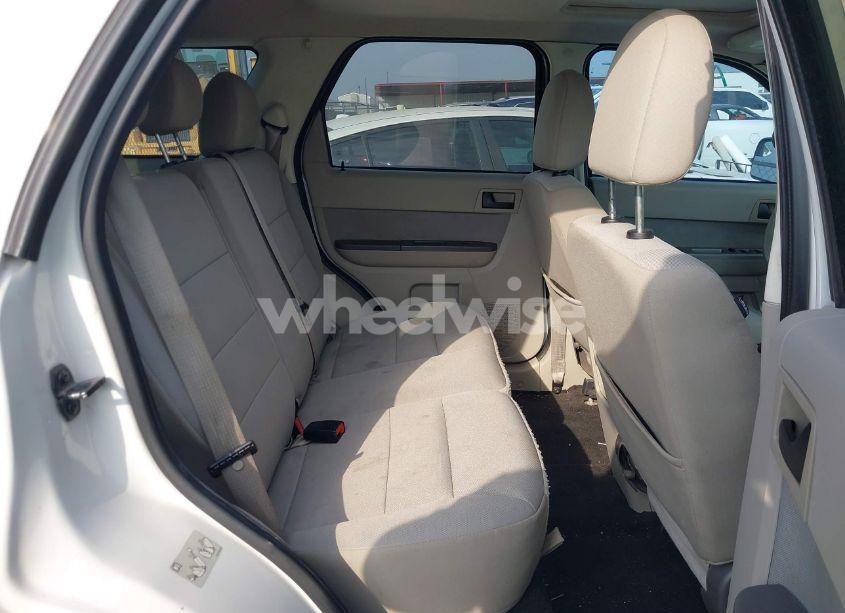 Photo 8 of 2012 Ford Escape XLT (VIN 1FMCU0DG7CKA93905)