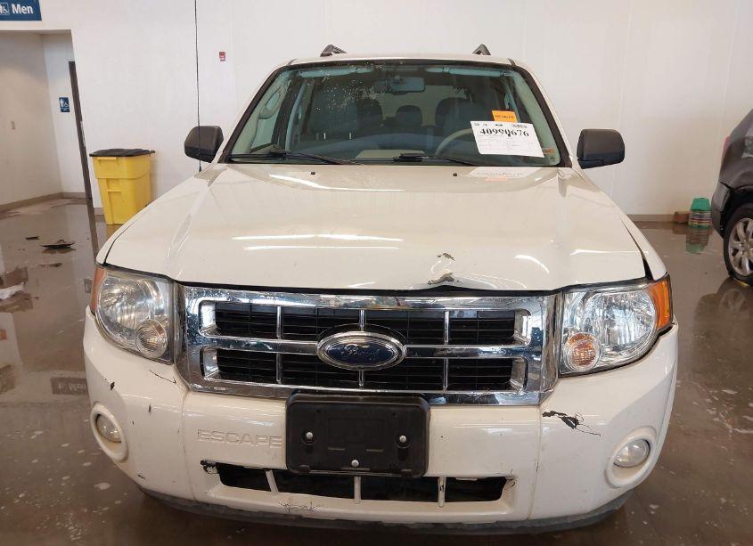 Photo 12 of 2010 Ford Escape XLT (VIN 1FMCU0DG8AKA08552)
