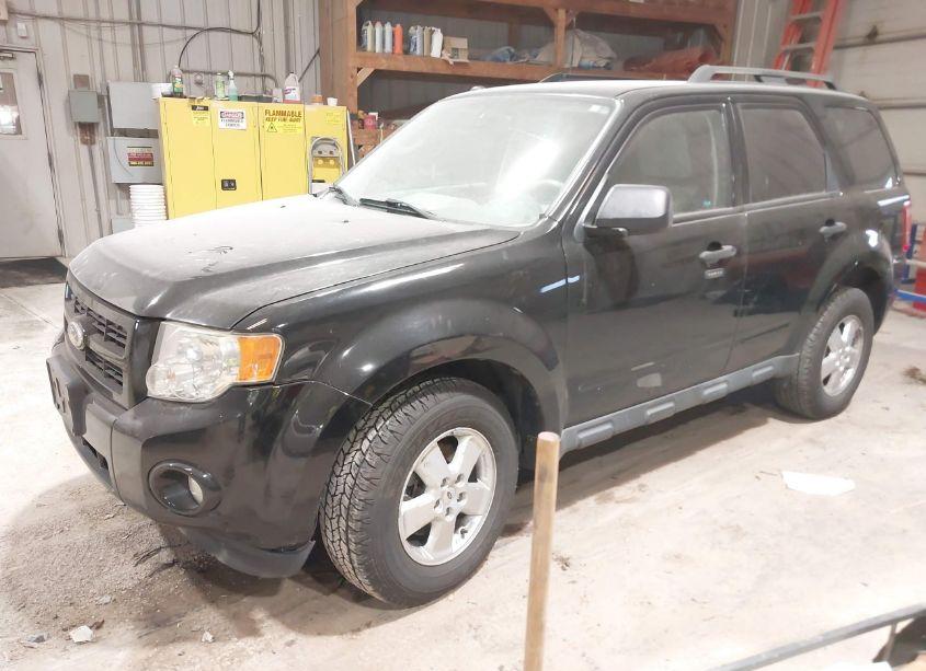 Photo 2 of 2010 Ford Escape XLT (VIN 1FMCU0DG8AKB76742)