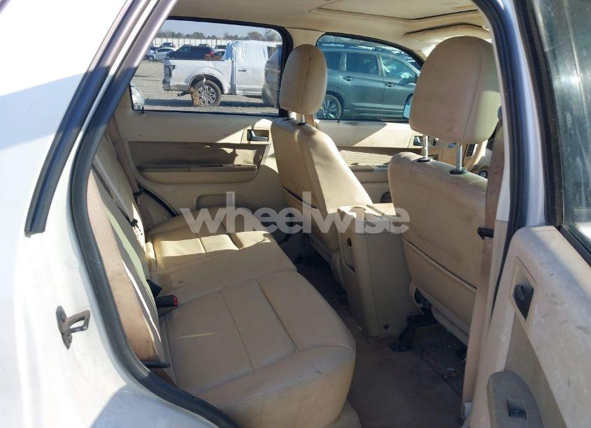 Photo 8 of 2010 Ford Escape XLT (VIN 1FMCU0DG8AKC62617)