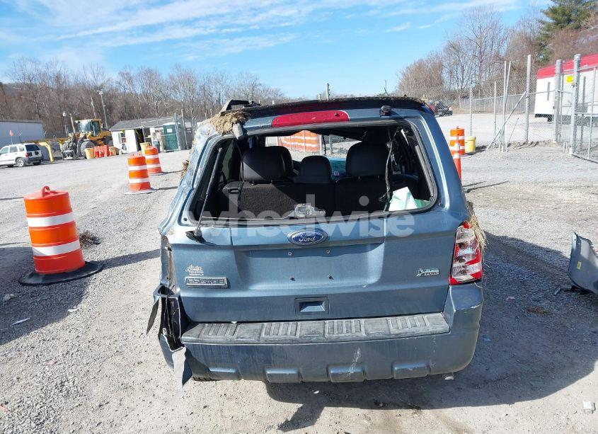 Photo 13 of 2011 Ford Escape XLT (VIN 1FMCU0DG8BKA13591)
