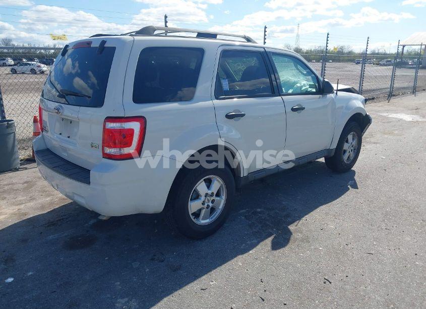 Photo 4 of 2011 Ford Escape XLT (VIN 1FMCU0DG8BKB01508)