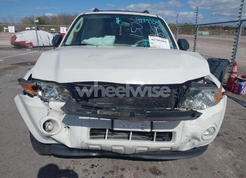 Photo 6 of 2011 Ford Escape XLT (VIN 1FMCU0DG8BKB01508)