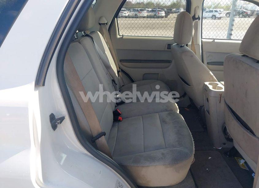 Photo 8 of 2011 Ford Escape XLT (VIN 1FMCU0DG8BKB01508)