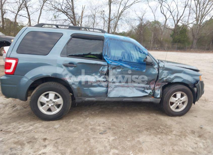 Photo 13 of 2011 Ford Escape XLT (VIN 1FMCU0DG8BKC61078)