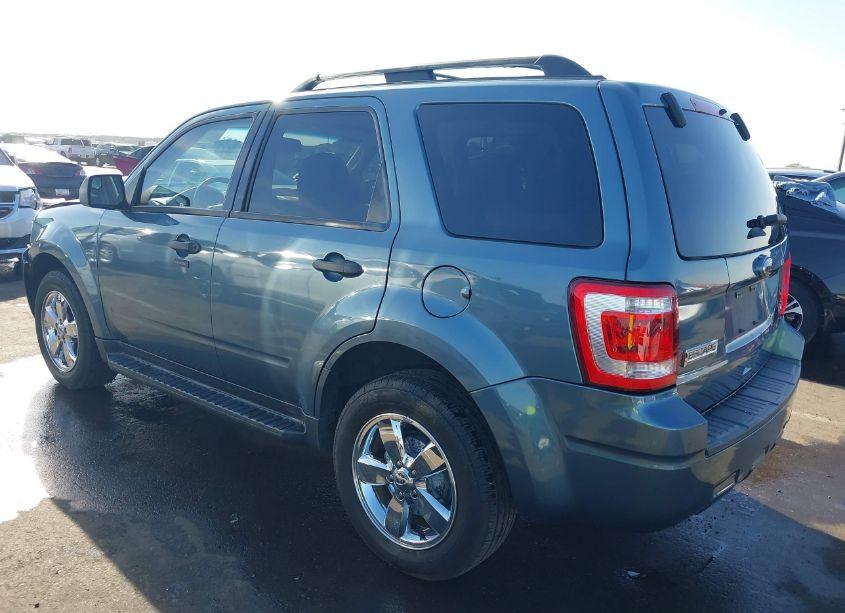 Photo 3 of 2012 Ford Escape XLT (VIN 1FMCU0DG8CKB12221)