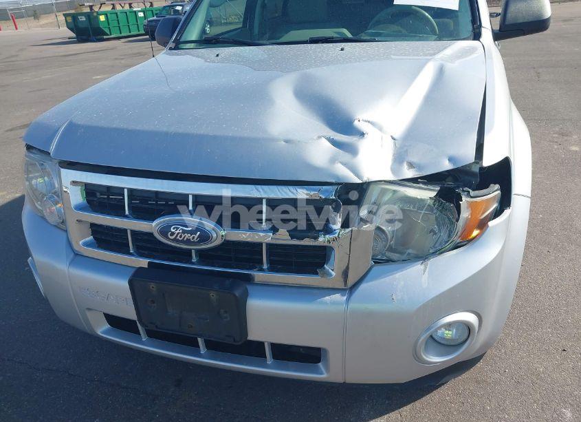 Photo 6 of 2010 Ford Escape XLT (VIN 1FMCU0DG9AKC24619)