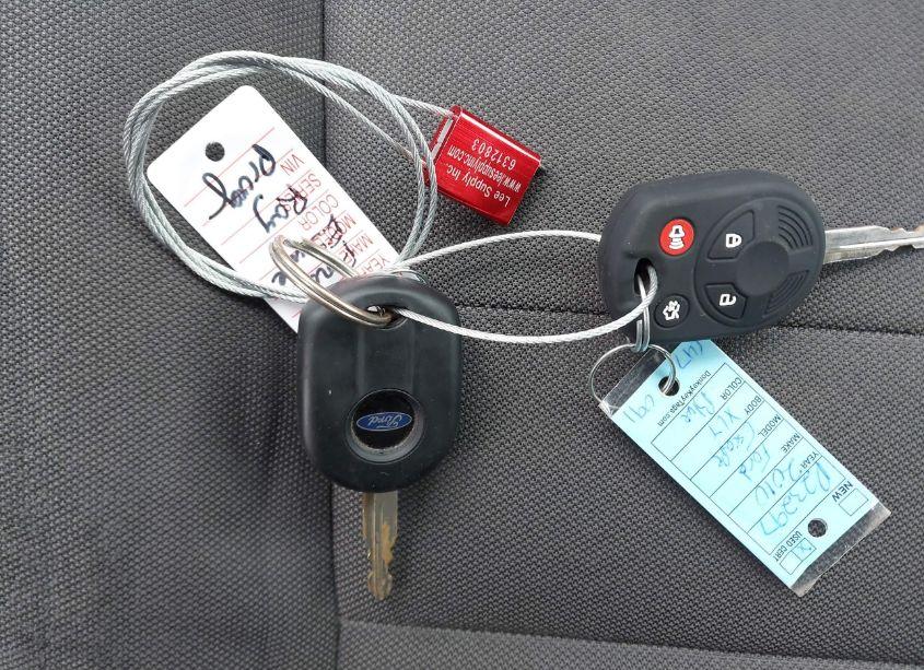 Photo 11 of 2010 Ford Escape XLT (VIN 1FMCU0DG9AKC47091)