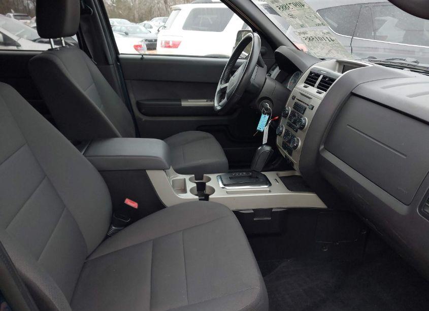 Photo 5 of 2010 Ford Escape XLT (VIN 1FMCU0DG9AKC47091)