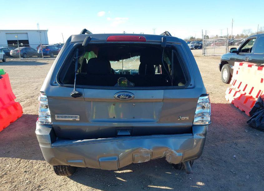 Photo 16 of 2010 Ford Escape XLT (VIN 1FMCU0DG9AKC94721)