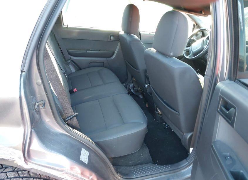 Photo 8 of 2010 Ford Escape XLT (VIN 1FMCU0DG9AKC94721)
