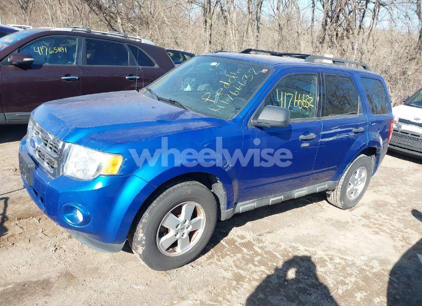 Photo 2 of 2011 Ford Escape XLT (VIN 1FMCU0DG9BKB96550)