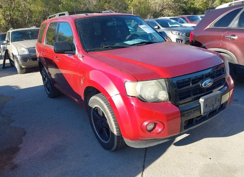 2012 Ford Escape XLT (VIN 1FMCU0DG9CKB30579) main photo