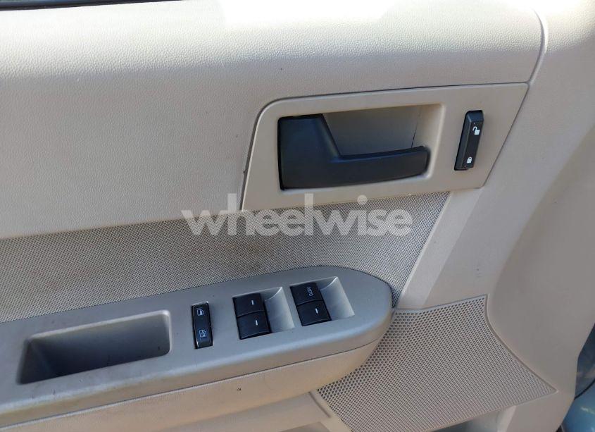 Photo 14 of 2012 Ford Escape XLT (VIN 1FMCU0DG9CKB34423)