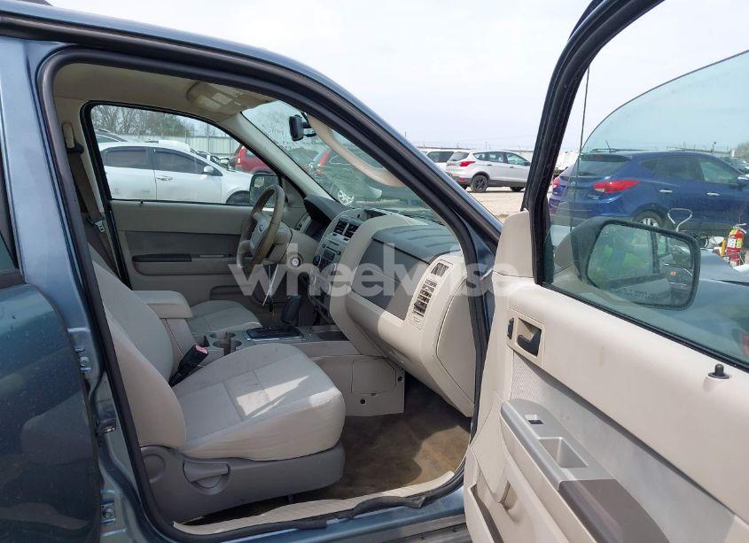 Photo 5 of 2012 Ford Escape XLT (VIN 1FMCU0DG9CKB34423)